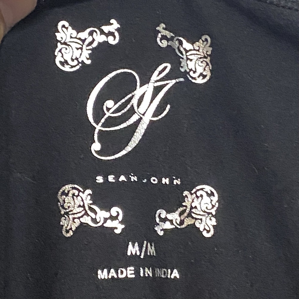 SEAN JOHN Black Top Logo w/Rhinestone Details Cap Sleeves Size Medium Blouse NWT - Picture 7 of 8